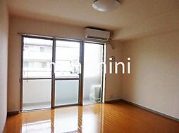 コントラーダ・ウノ 102 1階1DKのリビング/ダイニング