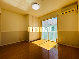 アーバンエクセレンス 204 2階1Kのリビング/ダイニング