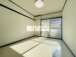 ザ　クレセント 207 2階ワンルームのリビング/ダイニング