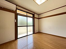 ラレース6 1階1Kのリビング/ダイニング