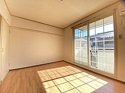 メゾンドシェリー保谷 203 2階2Kのリビング/ダイニング