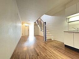 プリンセスライン石神井台 1階1LDKのリビング/ダイニング