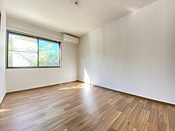 シャインウッド 102 1階1DKのリビング/ダイニング