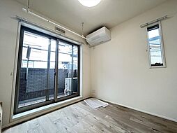 メゾン ドゥ ボヌール 2階1LDKのリビング/ダイニング