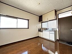 都荘 2階1DKのリビング/ダイニング