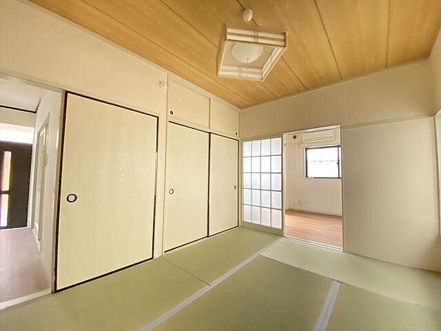 寝室
