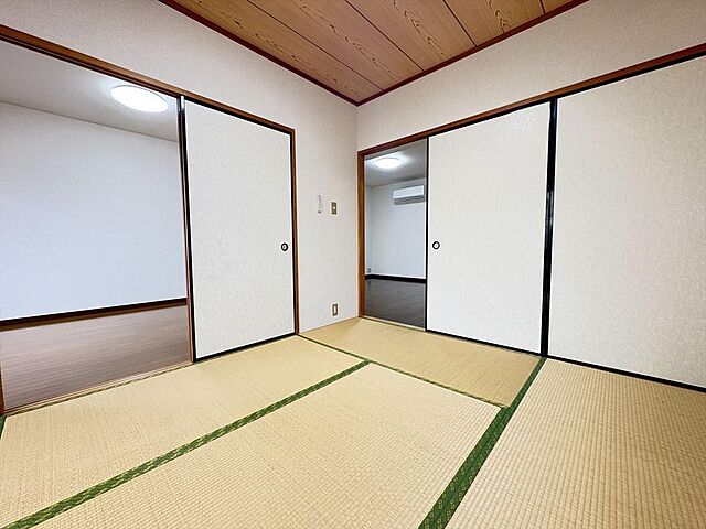 寝室