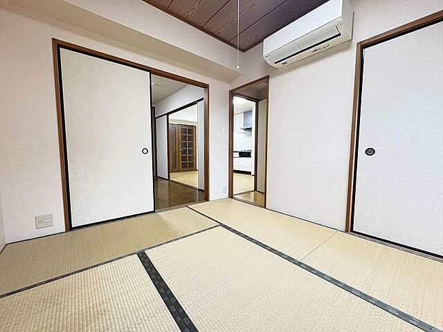 寝室