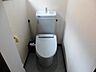 トイレ：こちらは共同のトイレです