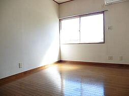 ハイムアンデルセン 205 2階ワンルームのリビング/ダイニング