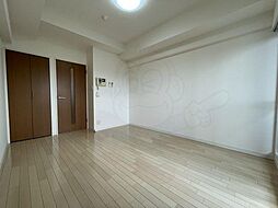 KDXレジデンス西院 10階1Kのリビング/ダイニング