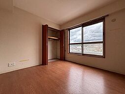 リージョン御池 5階4LDKのリビング/ダイニング