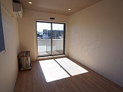 京都地下鉄東西線 太秦天神川駅 徒歩10分の賃貸アパート 3階1Kのリビング/ダイニング