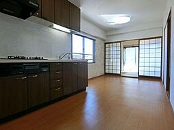 シャルレ1番館　物集女 2階1LDKのリビング/ダイニング