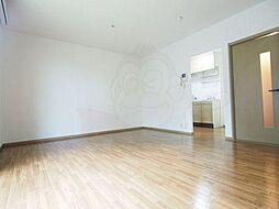 ヴィラ大覚苑 2階2LDKのリビング/ダイニング