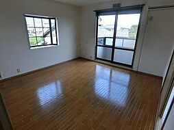 グレイスコート嵐山 1階2LDKのリビング/ダイニング