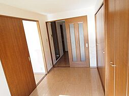 マンション カサグランデ 3階2DKのリビング/ダイニング