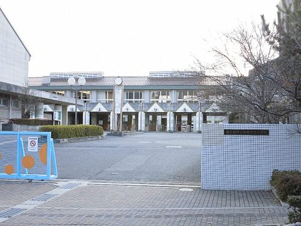 画像29:【小学校】東広島市立高美が丘小学校まで444ｍ