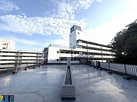 161.5平方mのルーフバルコニーは圧巻です!