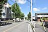 その他：前面道路・東側　メインエントランス　