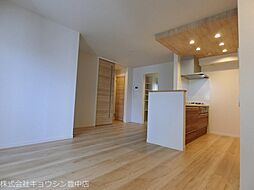 阪急宝塚本線 豊中駅 徒歩4分の賃貸マンション 3階1LDKのリビング/ダイニング