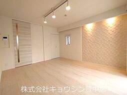 阪急宝塚本線 岡町駅 徒歩7分の賃貸マンション 1階1Kのリビング/ダイニング