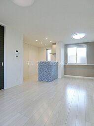 First 1階1LDKのリビング/ダイニング