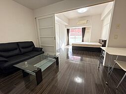 ベルパーク靱本町 5階1DKのリビング/ダイニング