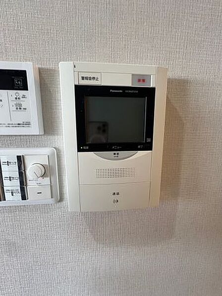 モニター付きインターホン