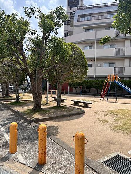 大町児童遊園 10m