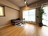 室内：室内