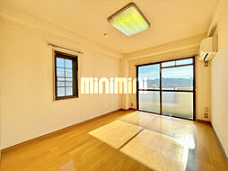 平岡マンション 401 4階1Kのリビング/ダイニング