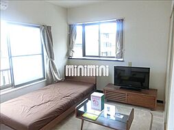 グリーンハイツ 201 2階ワンルームのリビング/ダイニング