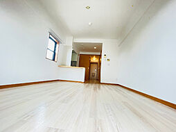 セレーノ 401 4階ワンルームのリビング/ダイニング