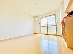 サンモールエイト 203 2階1LDKのリビング/ダイニング