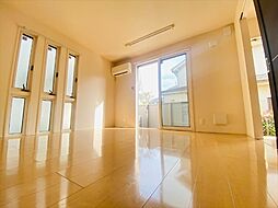 JR中央線 立川駅 バス47分 三ツ藤下車 徒歩5分の賃貸アパート 1階2LDKのリビング/ダイニング