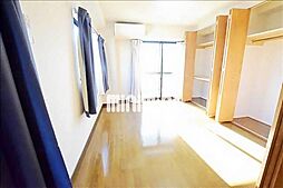 リーゾ・ヴィヴァーチェ 202 2階1DKのリビング/ダイニング