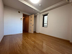 オルジュ本町II 201 2階1Kのリビング/ダイニング