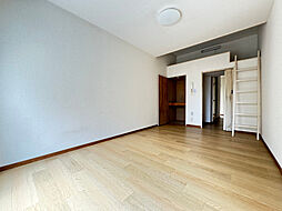 リベルティ3 103 1階ワンルームのリビング/ダイニング