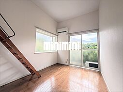 第3シャンポールＦＵＪＩ 106 1階ワンルームのリビング/ダイニング