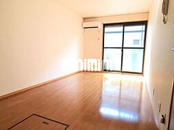 フローラM I 102 1階2DKのリビング/ダイニング