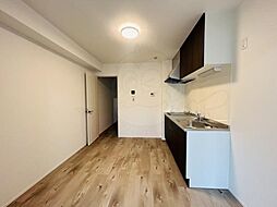 JR福知山線 伊丹駅 徒歩9分の賃貸アパート 3階1DKのリビング/ダイニング