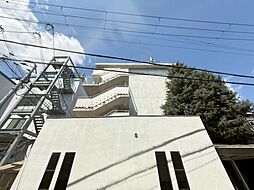 6 / 23