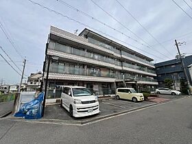 大阪府枚方市津田西町３丁目19番15号（賃貸マンション3LDK・1階・66.15㎡） その1