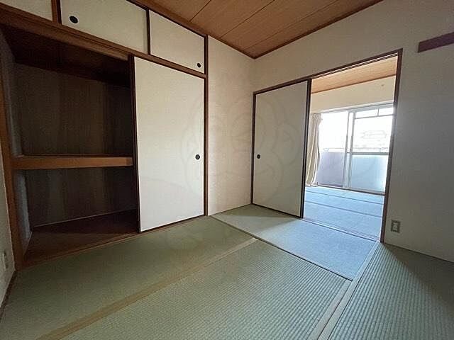 寝室
