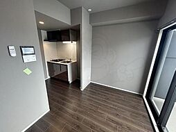 ファーストフィオーレ大阪ウエストウェルビング 5階ワンルームのリビング/ダイニング