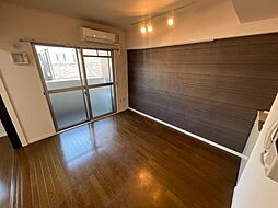 スプルース・ネスト 401 4階1LDKのリビング/ダイニング