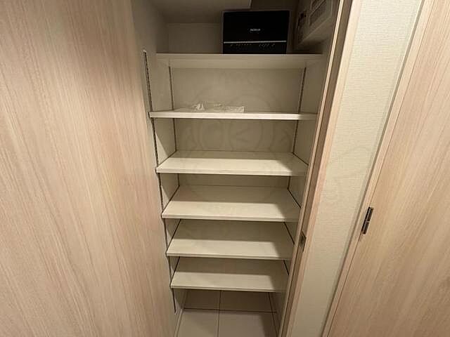 収納