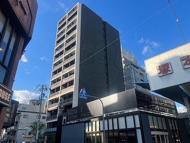 10 / 25