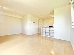 阪急京都本線 茨木市駅 徒歩13分の賃貸アパート 1階1LDKのリビング/ダイニング